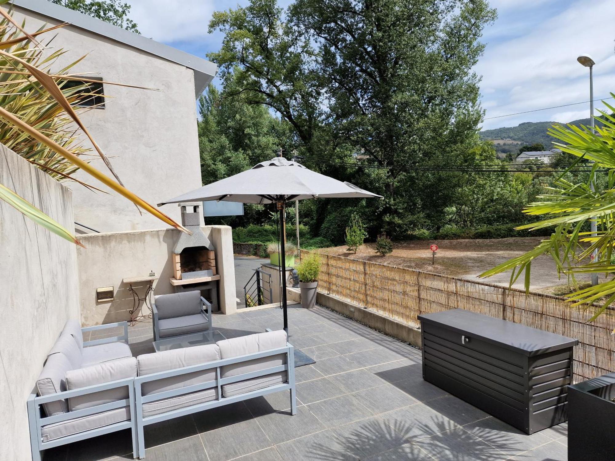 Gite Molly Entraygues-sur-Truyere Exterior photo